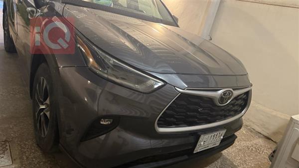 Toyota Highlander 2022 for sale in Iraq - Babil